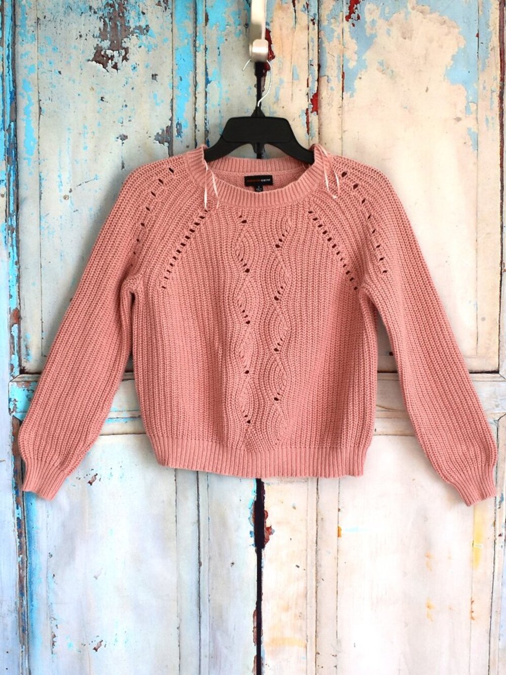 Women's Ambiance Apparel Chunky Knit Sweater Textured Cable Cropped SMALL Pink
